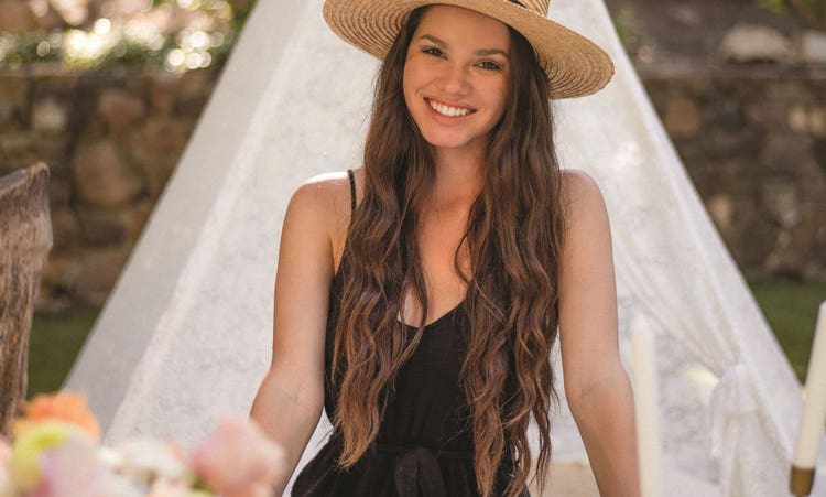 Madison Smetana - Pop-Up Parties